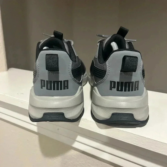 PUMA Men's Gray Sneaker US Size 10.5 - Picture 6 of 10